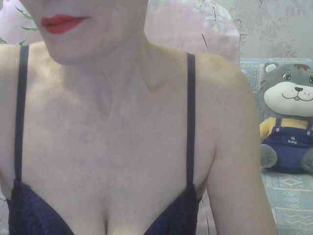 Red-Rose-777 webcam