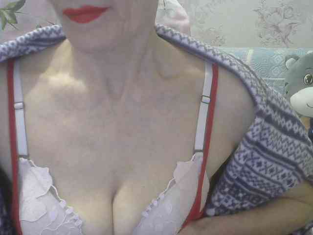 Red-Rose-777 webcam