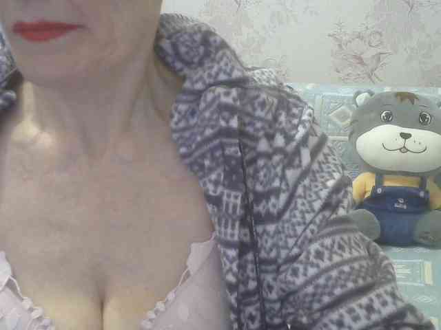 Red-Rose-777 webcam
