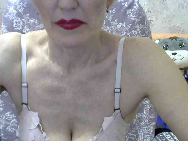 Red-Rose-777 webcam