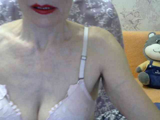 Red-Rose-777 webcam