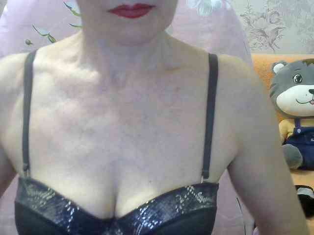 Red-Rose-777 webcam