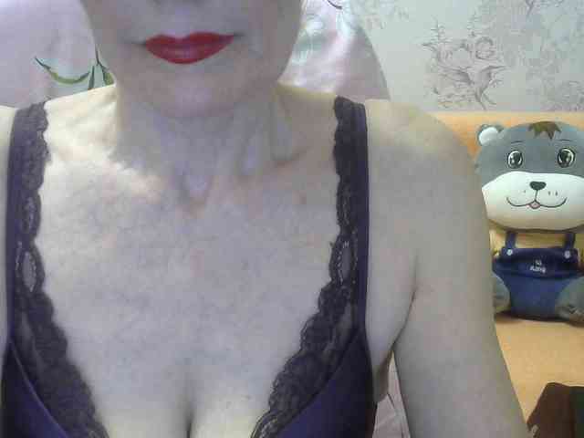 Red-Rose-777 webcam