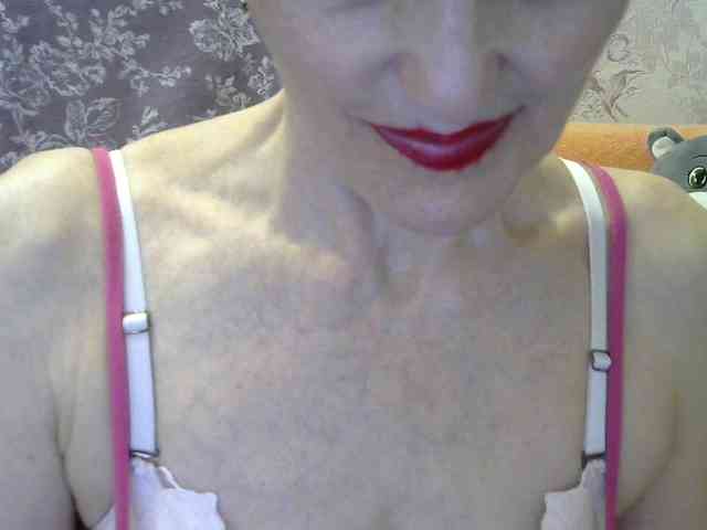 Red-Rose-777 webcam