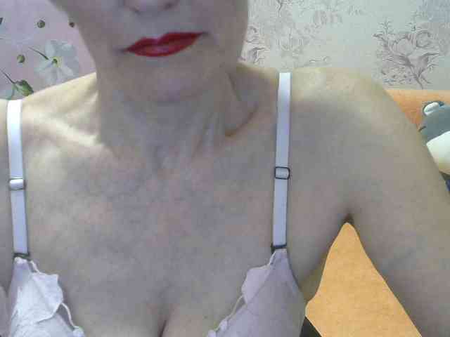 Red-Rose-777 webcam