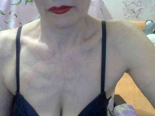 Red-Rose-777 webcam