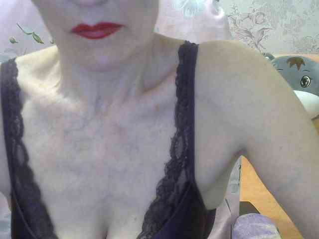 Red-Rose-777 webcam