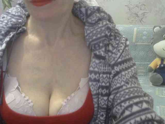Red-Rose-777 webcam
