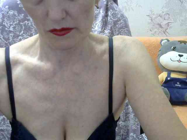 Red-Rose-777 webcam