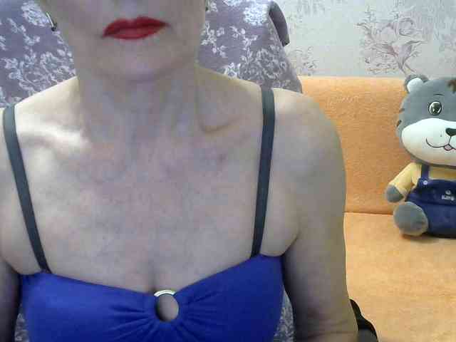 Red-Rose-777 webcam