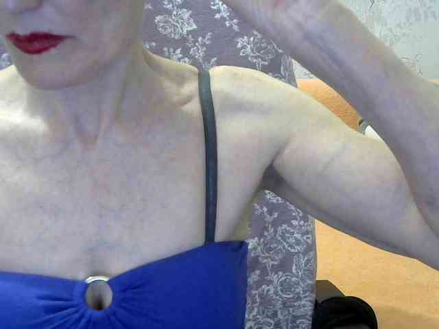 Red-Rose-777 webcam