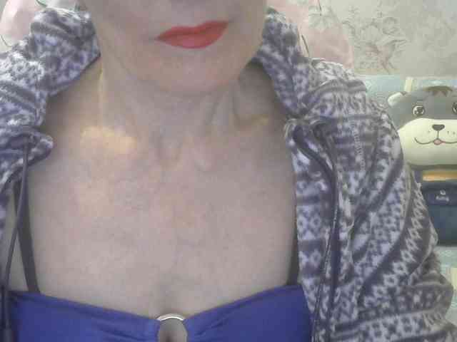 Red-Rose-777 webcam