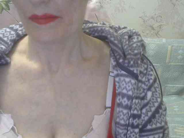 Red-Rose-777 webcam