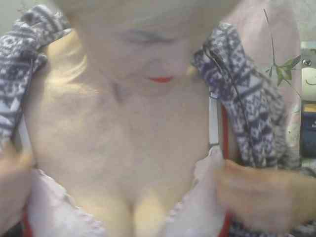 Red-Rose-777 webcam