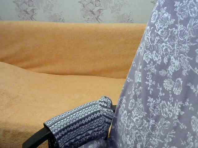 Red-Rose-777 webcam