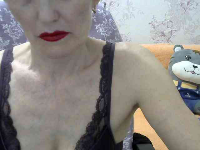 Red-Rose-777 webcam