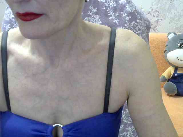 Red-Rose-777 webcam