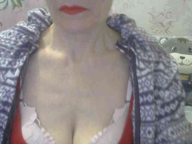 Red-Rose-777 webcam