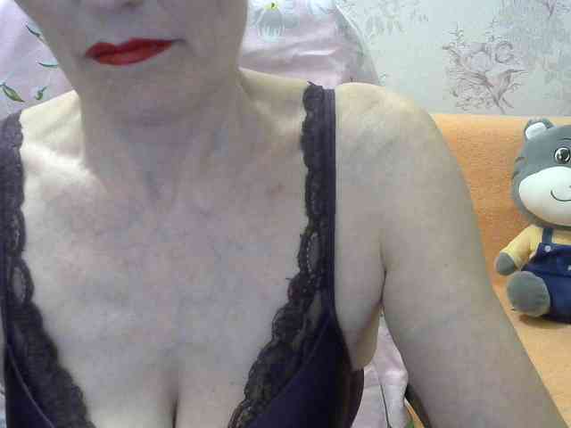 Red-Rose-777 webcam