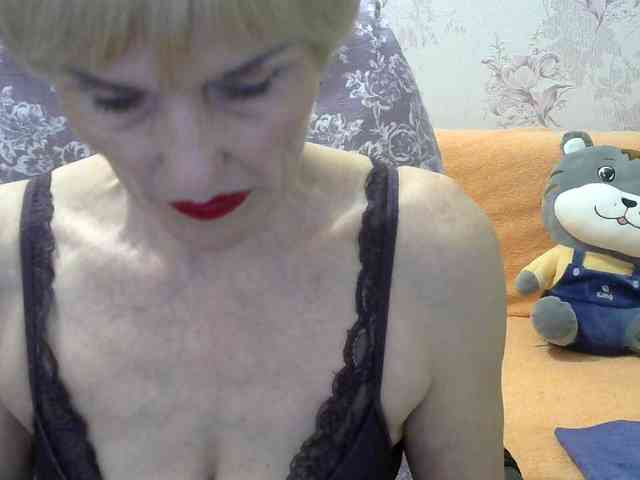 Red-Rose-777 webcam
