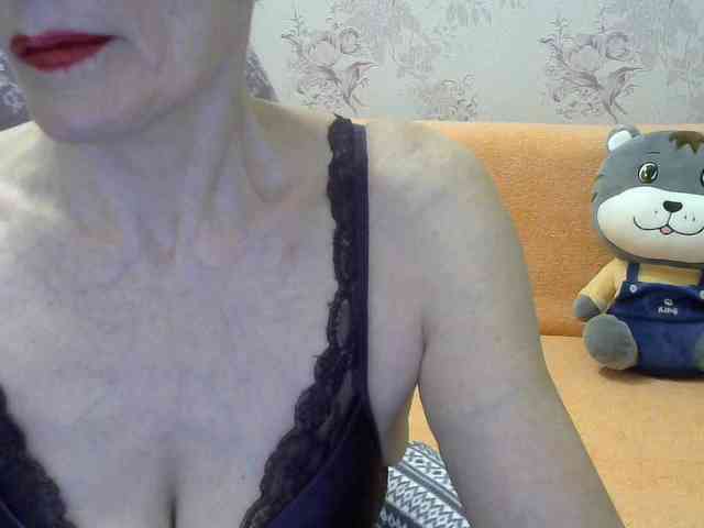Red-Rose-777 webcam