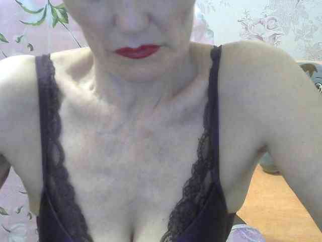 Red-Rose-777 webcam