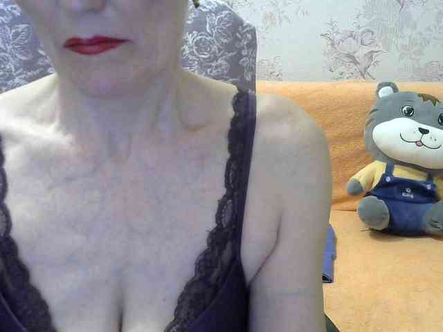 Red-Rose-777 webcam