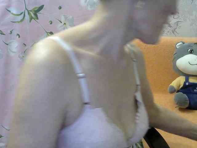 Red-Rose-777 webcam