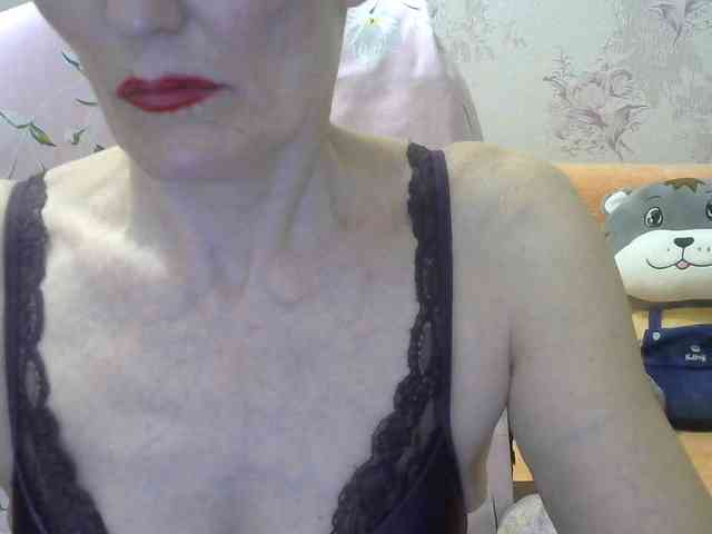 Red-Rose-777 webcam