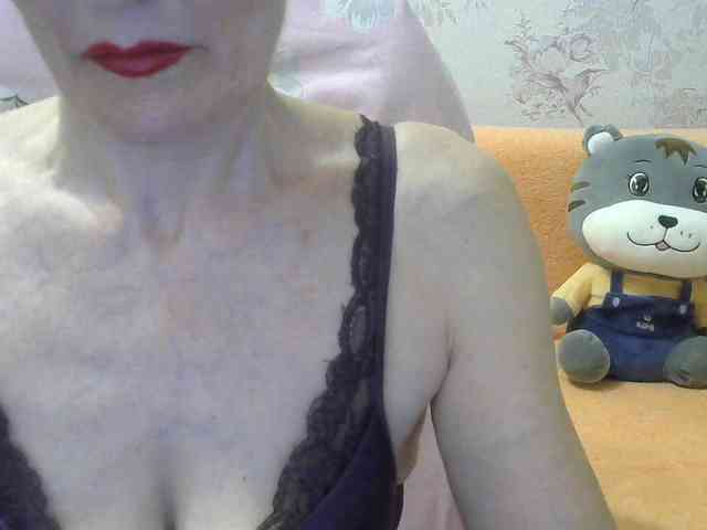Red-Rose-777 webcam