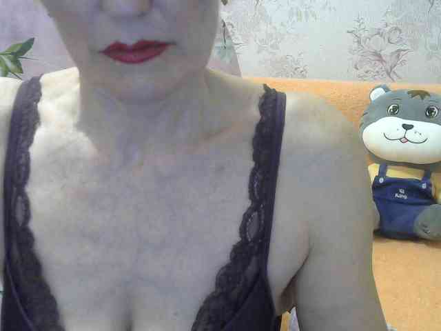 Red-Rose-777 webcam