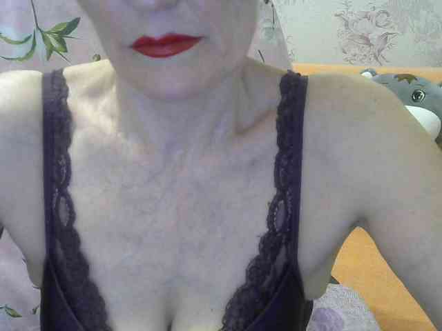 Red-Rose-777 webcam