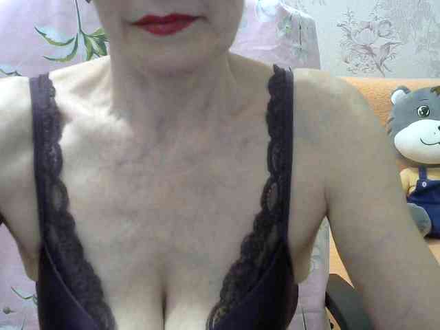 Red-Rose-777 webcam