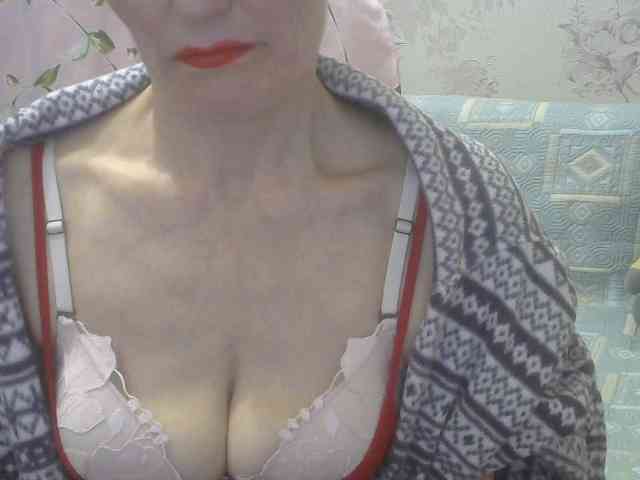 Red-Rose-777 webcam