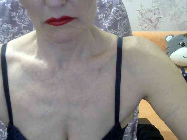 Red-Rose-777 webcam