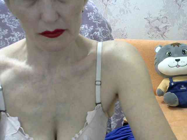 Red-Rose-777 webcam