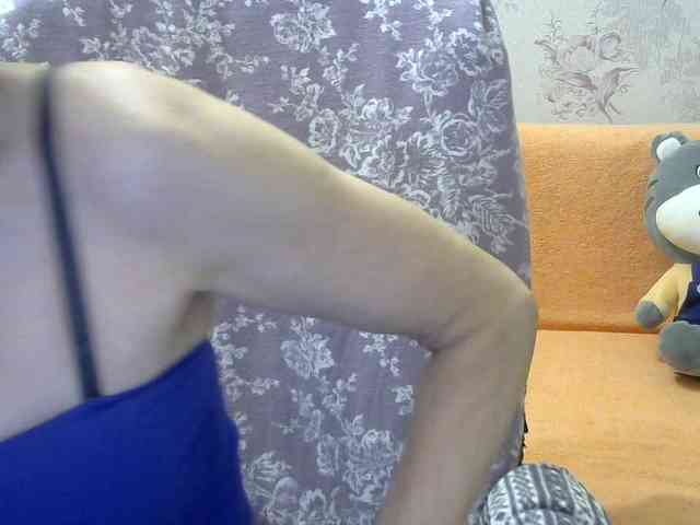 Red-Rose-777 webcam