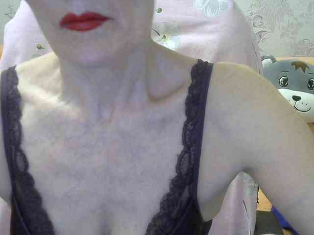 Red-Rose-777 webcam