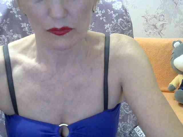 Red-Rose-777 webcam