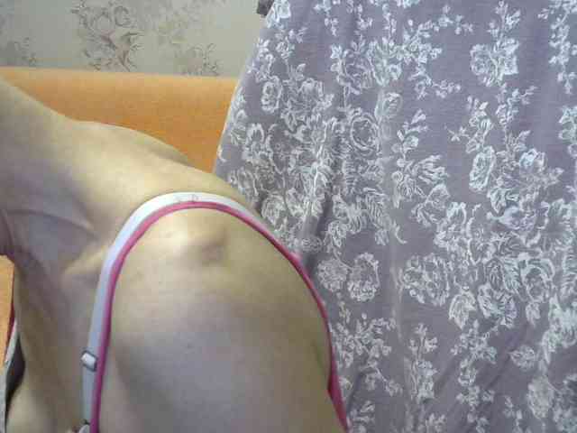 Red-Rose-777 webcam