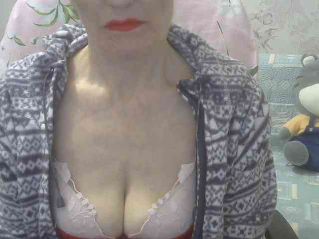 Red-Rose-777 webcam