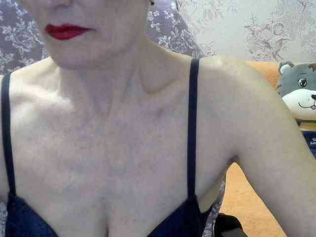Red-Rose-777 webcam