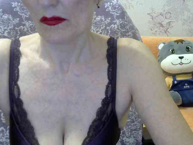 Red-Rose-777 webcam