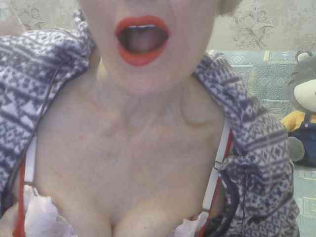 Red-Rose-777 webcam