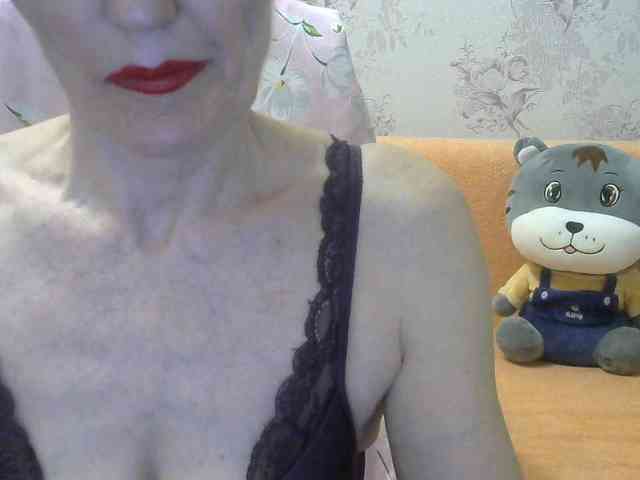 Red-Rose-777 webcam