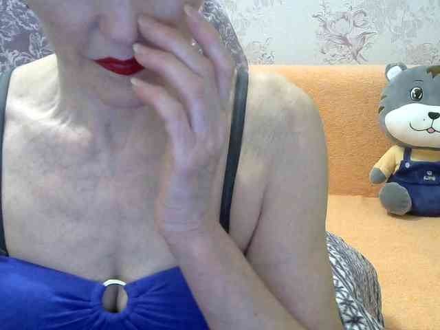 Red-Rose-777 webcam