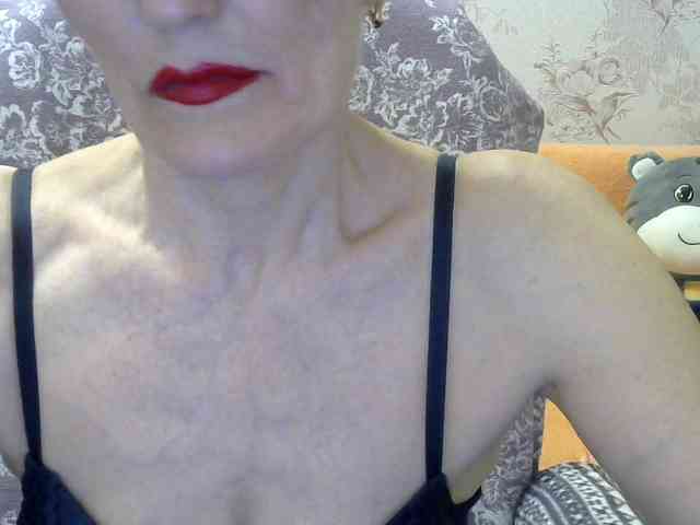 Red-Rose-777 webcam