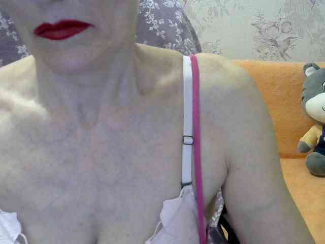 Red-Rose-777 webcam