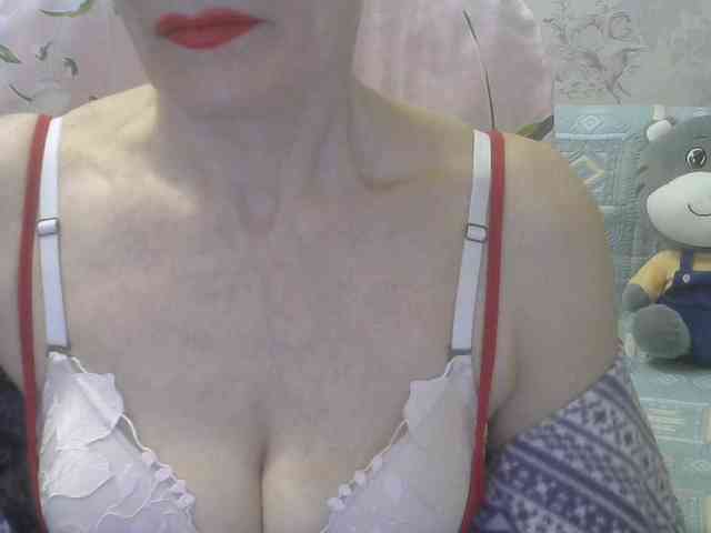 Red-Rose-777 webcam