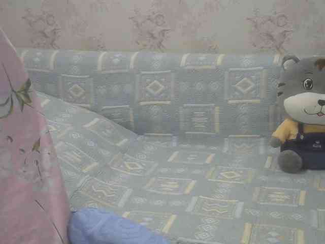 Red-Rose-777 webcam
